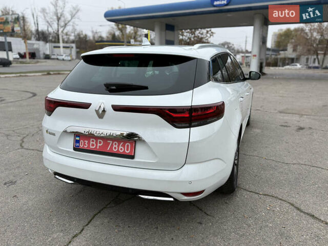 Белый Рено Меган, объемом двигателя 1.5 л и пробегом 138 тыс. км за 15399 $, фото 21 на Automoto.ua