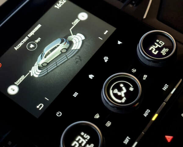 Белый Рено Меган, объемом двигателя 1.5 л и пробегом 136 тыс. км за 14400 $, фото 53 на Automoto.ua