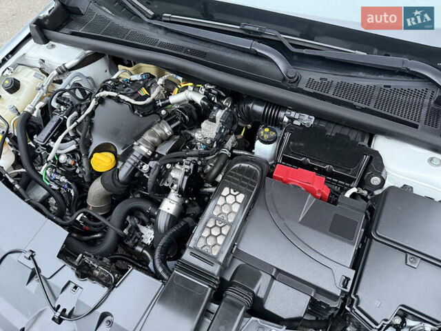 Белый Рено Меган, объемом двигателя 1.5 л и пробегом 138 тыс. км за 15399 $, фото 77 на Automoto.ua