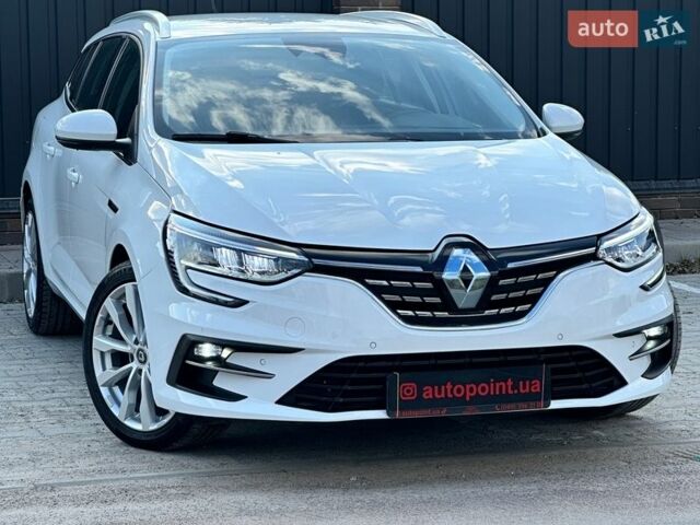 Белый Рено Меган, объемом двигателя 1.5 л и пробегом 112 тыс. км за 16999 $, фото 3 на Automoto.ua