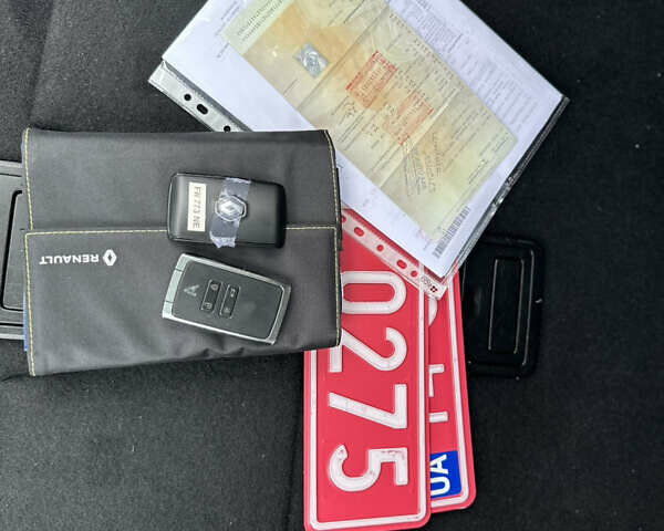 Белый Рено Меган, объемом двигателя 1.46 л и пробегом 193 тыс. км за 14950 $, фото 23 на Automoto.ua