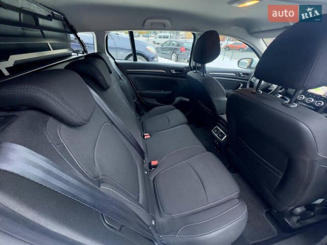 Білий Рено Меган, об'ємом двигуна 1.5 л та пробігом 137 тис. км за 15900 $, фото 35 на Automoto.ua