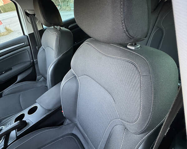 Белый Рено Меган, объемом двигателя 1.5 л и пробегом 136 тыс. км за 14400 $, фото 60 на Automoto.ua