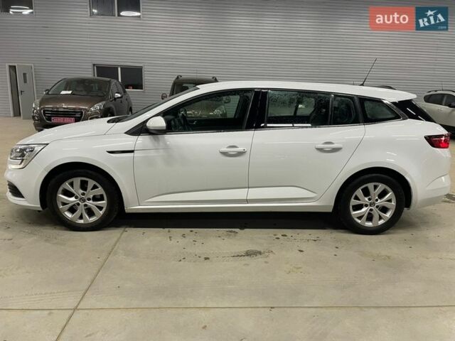 Белый Рено Меган, объемом двигателя 1.5 л и пробегом 250 тыс. км за 12800 $, фото 19 на Automoto.ua