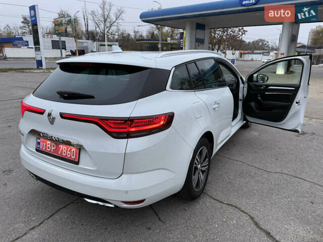 Белый Рено Меган, объемом двигателя 1.5 л и пробегом 138 тыс. км за 15399 $, фото 122 на Automoto.ua