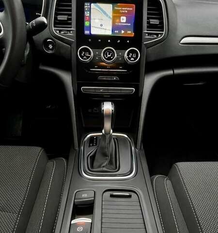 Белый Рено Меган, объемом двигателя 1.46 л и пробегом 73 тыс. км за 22000 $, фото 14 на Automoto.ua