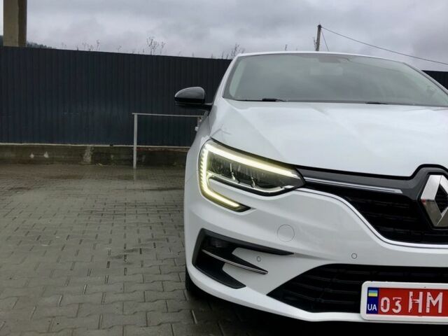 Белый Рено Меган, объемом двигателя 1.5 л и пробегом 73 тыс. км за 21600 $, фото 1 на Automoto.ua