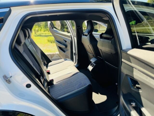 Білий Рено Меган, об'ємом двигуна 0 л та пробігом 3 тис. км за 28500 $, фото 12 на Automoto.ua