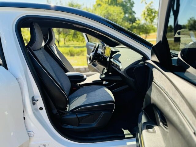 Білий Рено Меган, об'ємом двигуна 0 л та пробігом 3 тис. км за 28500 $, фото 11 на Automoto.ua