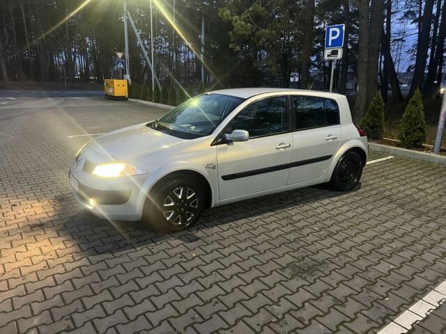 Бежевый Рено Меган, объемом двигателя 1.5 л и пробегом 243 тыс. км за 1700 $, фото 5 на Automoto.ua