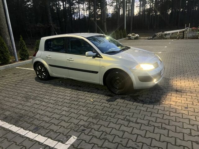 Бежевый Рено Меган, объемом двигателя 1.5 л и пробегом 243 тыс. км за 1700 $, фото 4 на Automoto.ua