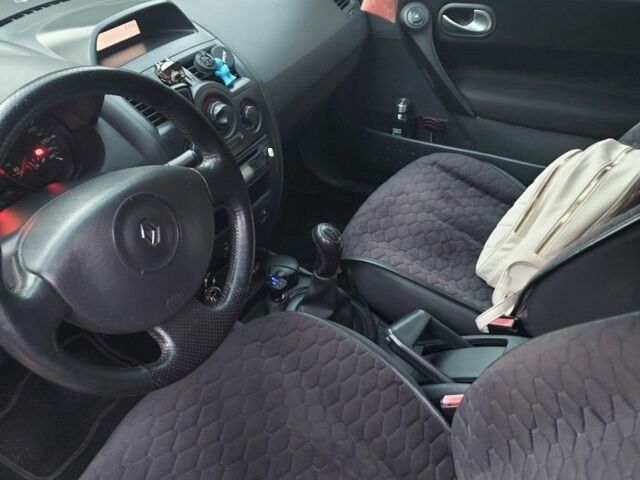 Бежевый Рено Меган, объемом двигателя 1.4 л и пробегом 285 тыс. км за 4000 $, фото 9 на Automoto.ua