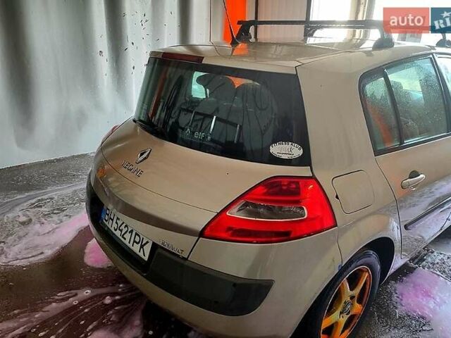 Бежевый Рено Меган, объемом двигателя 1.5 л и пробегом 125 тыс. км за 4700 $, фото 2 на Automoto.ua