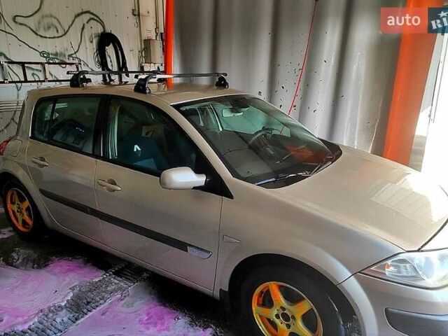 Бежевый Рено Меган, объемом двигателя 1.5 л и пробегом 125 тыс. км за 4700 $, фото 3 на Automoto.ua