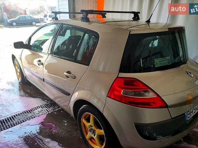 Бежевый Рено Меган, объемом двигателя 1.5 л и пробегом 125 тыс. км за 4700 $, фото 1 на Automoto.ua