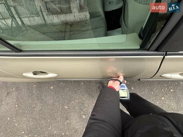 Бежевый Рено Меган, объемом двигателя 1.6 л и пробегом 178 тыс. км за 6000 $, фото 68 на Automoto.ua