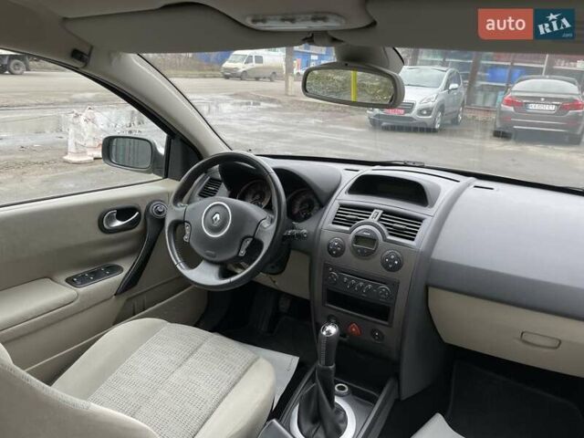 Бежевый Рено Меган, объемом двигателя 1.6 л и пробегом 178 тыс. км за 6000 $, фото 29 на Automoto.ua