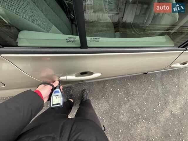 Бежевый Рено Меган, объемом двигателя 1.6 л и пробегом 178 тыс. км за 6000 $, фото 67 на Automoto.ua