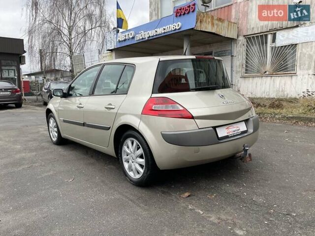 Бежевый Рено Меган, объемом двигателя 1.6 л и пробегом 178 тыс. км за 6000 $, фото 4 на Automoto.ua