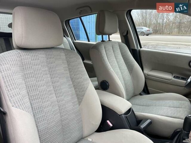 Бежевый Рено Меган, объемом двигателя 1.6 л и пробегом 178 тыс. км за 6000 $, фото 32 на Automoto.ua