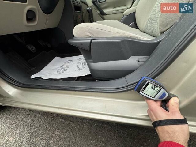 Бежевый Рено Меган, объемом двигателя 1.6 л и пробегом 178 тыс. км за 6000 $, фото 58 на Automoto.ua