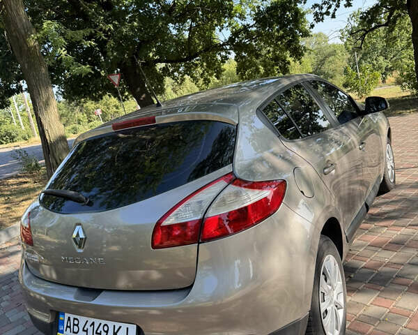 Бежевий Рено Меган, об'ємом двигуна 1.6 л та пробігом 185 тис. км за 5950 $, фото 3 на Automoto.ua