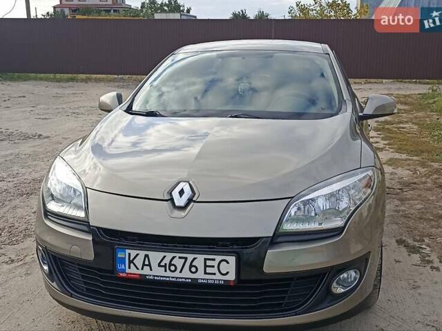 Бежевий Рено Меган, об'ємом двигуна 1.46 л та пробігом 188 тис. км за 7300 $, фото 9 на Automoto.ua