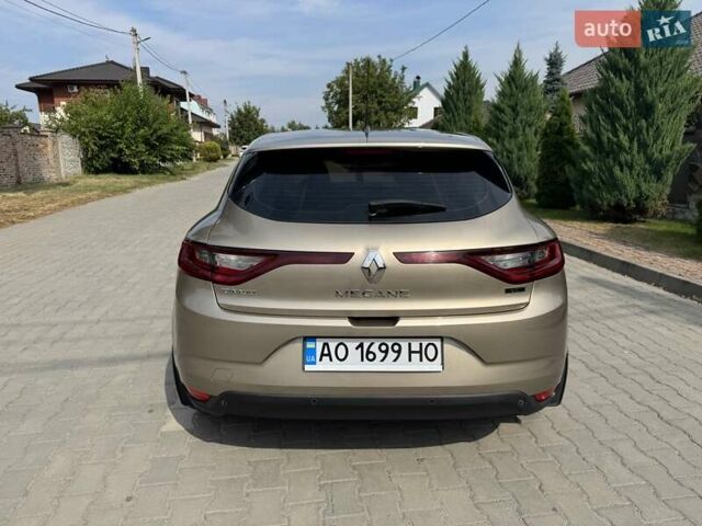 Бежевый Рено Меган, объемом двигателя 1.46 л и пробегом 74 тыс. км за 13500 $, фото 4 на Automoto.ua