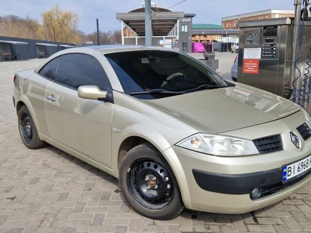 Бежевый Рено Меган, объемом двигателя 1.6 л и пробегом 190 тыс. км за 3700 $, фото 1 на Automoto.ua