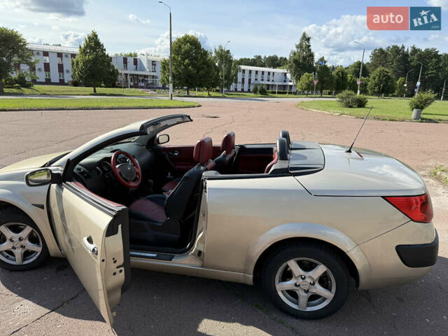 Бежевий Рено Меган, об'ємом двигуна 1.87 л та пробігом 320 тис. км за 3900 $, фото 9 на Automoto.ua