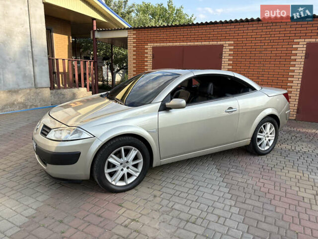 Бежевый Рено Меган, объемом двигателя 1.9 л и пробегом 195 тыс. км за 5900 $, фото 43 на Automoto.ua