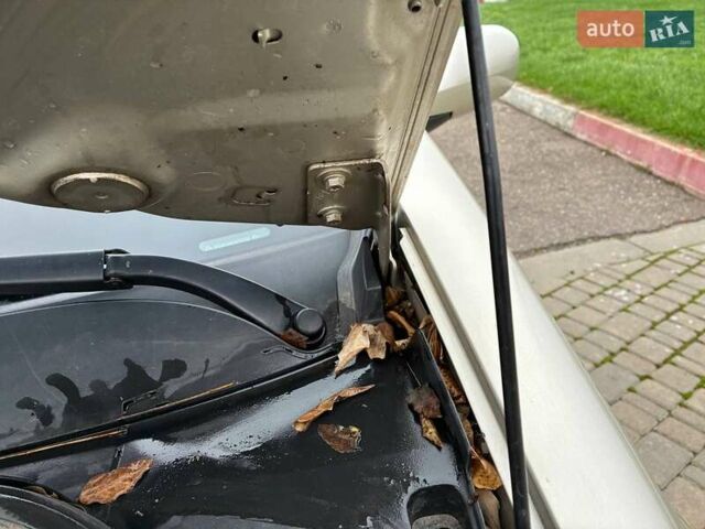 Бежевий Рено Меган, об'ємом двигуна 2 л та пробігом 186 тис. км за 6200 $, фото 33 на Automoto.ua