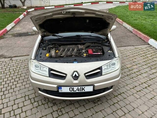 Бежевий Рено Меган, об'ємом двигуна 2 л та пробігом 186 тис. км за 6200 $, фото 28 на Automoto.ua