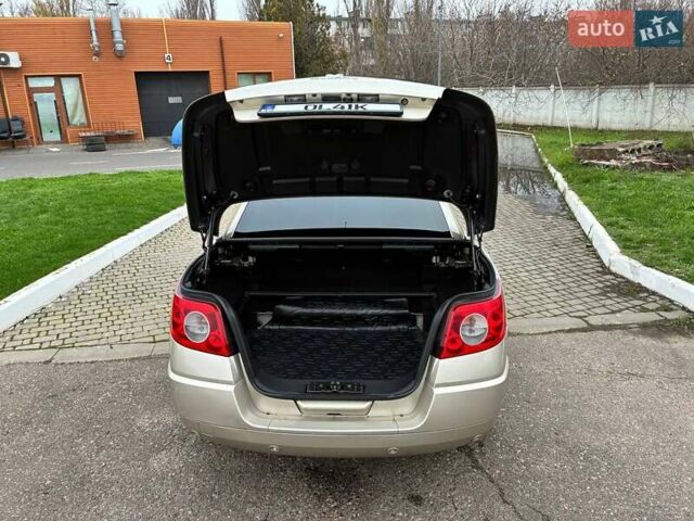 Бежевий Рено Меган, об'ємом двигуна 2 л та пробігом 186 тис. км за 6200 $, фото 4 на Automoto.ua