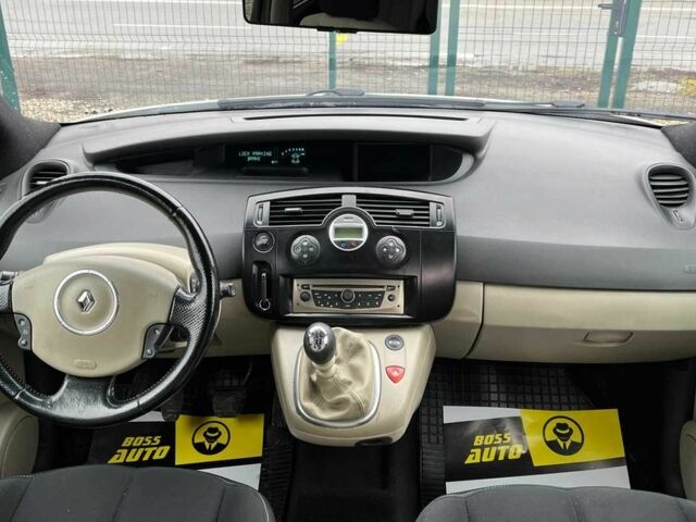 Бежевий Рено Меган, об'ємом двигуна 1.9 л та пробігом 250 тис. км за 5500 $, фото 9 на Automoto.ua