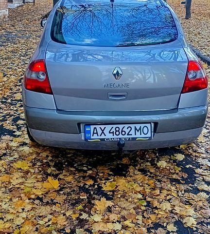 Бежевий Рено Меган, об'ємом двигуна 2 л та пробігом 210 тис. км за 3450 $, фото 3 на Automoto.ua