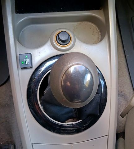 Бежевий Рено Меган, об'ємом двигуна 2 л та пробігом 210 тис. км за 3450 $, фото 9 на Automoto.ua