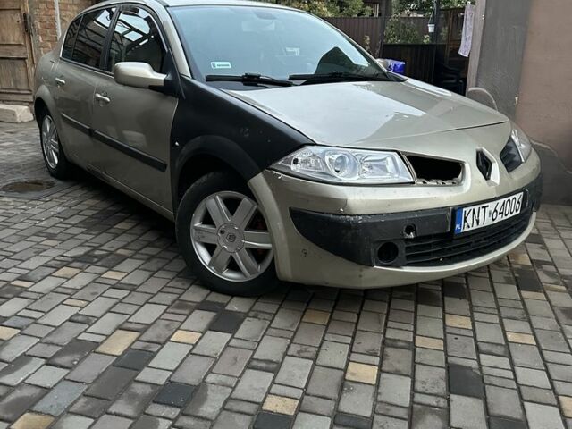 Бежевый Рено Меган, объемом двигателя 1.5 л и пробегом 250 тыс. км за 2299 $, фото 1 на Automoto.ua