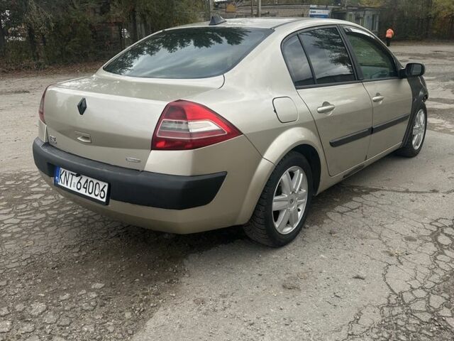 Бежевый Рено Меган, объемом двигателя 1.5 л и пробегом 250 тыс. км за 2299 $, фото 4 на Automoto.ua