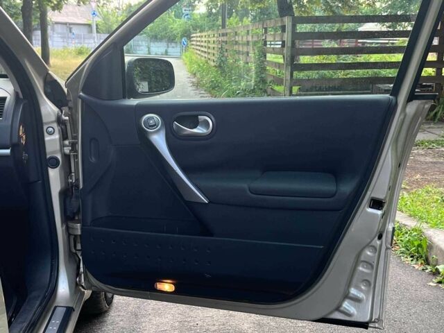 Бежевый Рено Меган, объемом двигателя 1.6 л и пробегом 188 тыс. км за 4640 $, фото 20 на Automoto.ua