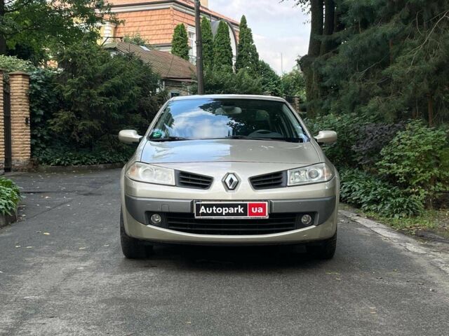 Бежевый Рено Меган, объемом двигателя 1.6 л и пробегом 188 тыс. км за 4640 $, фото 1 на Automoto.ua