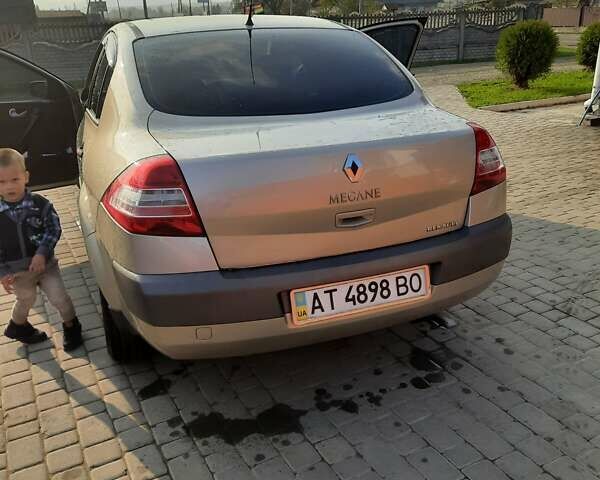 Бежевый Рено Меган, объемом двигателя 1.4 л и пробегом 78 тыс. км за 6500 $, фото 1 на Automoto.ua