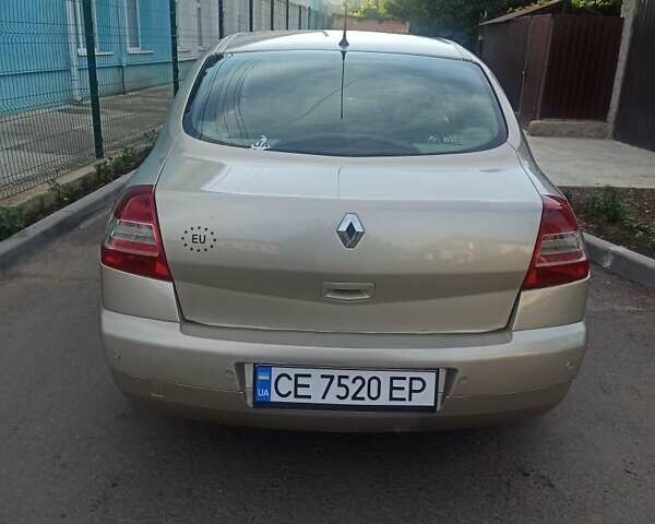 Бежевий Рено Меган, об'ємом двигуна 2 л та пробігом 214 тис. км за 4500 $, фото 2 на Automoto.ua