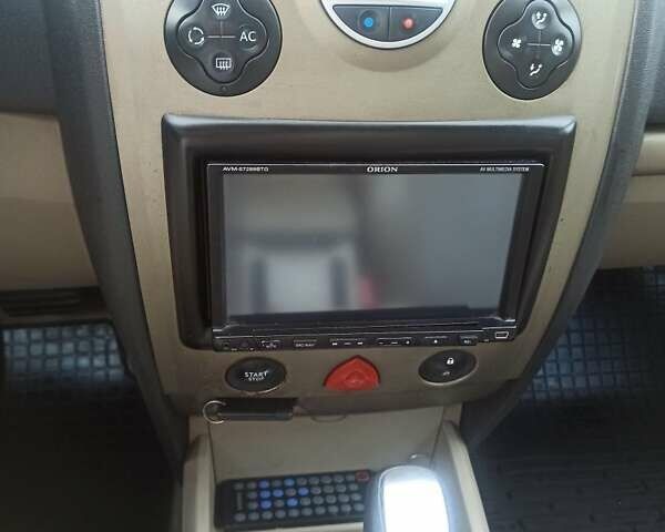 Бежевий Рено Меган, об'ємом двигуна 2 л та пробігом 214 тис. км за 4500 $, фото 7 на Automoto.ua