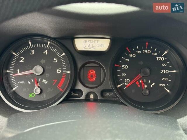 Бежевий Рено Меган, об'ємом двигуна 1.6 л та пробігом 190 тис. км за 5650 $, фото 55 на Automoto.ua