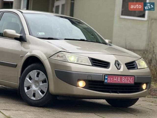 Бежевий Рено Меган, об'ємом двигуна 1.6 л та пробігом 190 тис. км за 5650 $, фото 38 на Automoto.ua