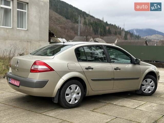 Бежевий Рено Меган, об'ємом двигуна 1.6 л та пробігом 190 тис. км за 5650 $, фото 22 на Automoto.ua