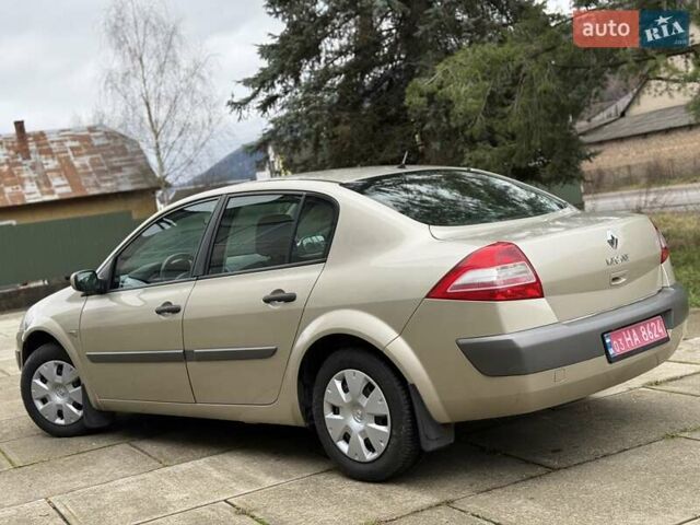 Бежевий Рено Меган, об'ємом двигуна 1.6 л та пробігом 190 тис. км за 5650 $, фото 33 на Automoto.ua