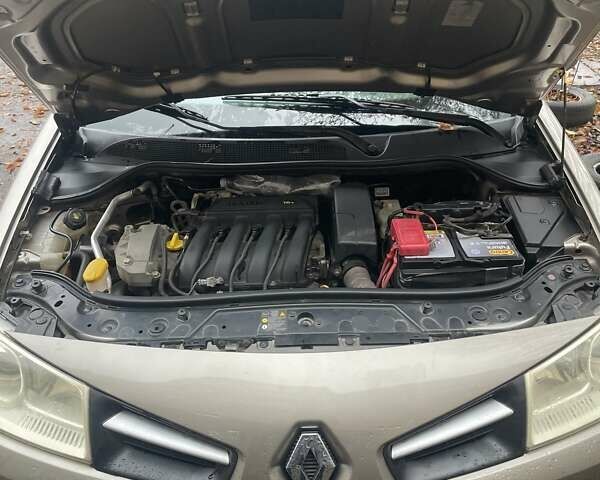 Бежевый Рено Меган, объемом двигателя 1.4 л и пробегом 55 тыс. км за 5800 $, фото 3 на Automoto.ua