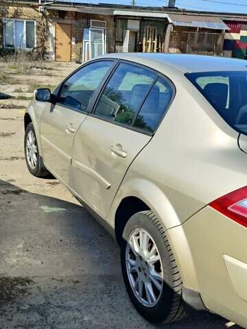 Бежевий Рено Меган, об'ємом двигуна 1.6 л та пробігом 184 тис. км за 4800 $, фото 2 на Automoto.ua